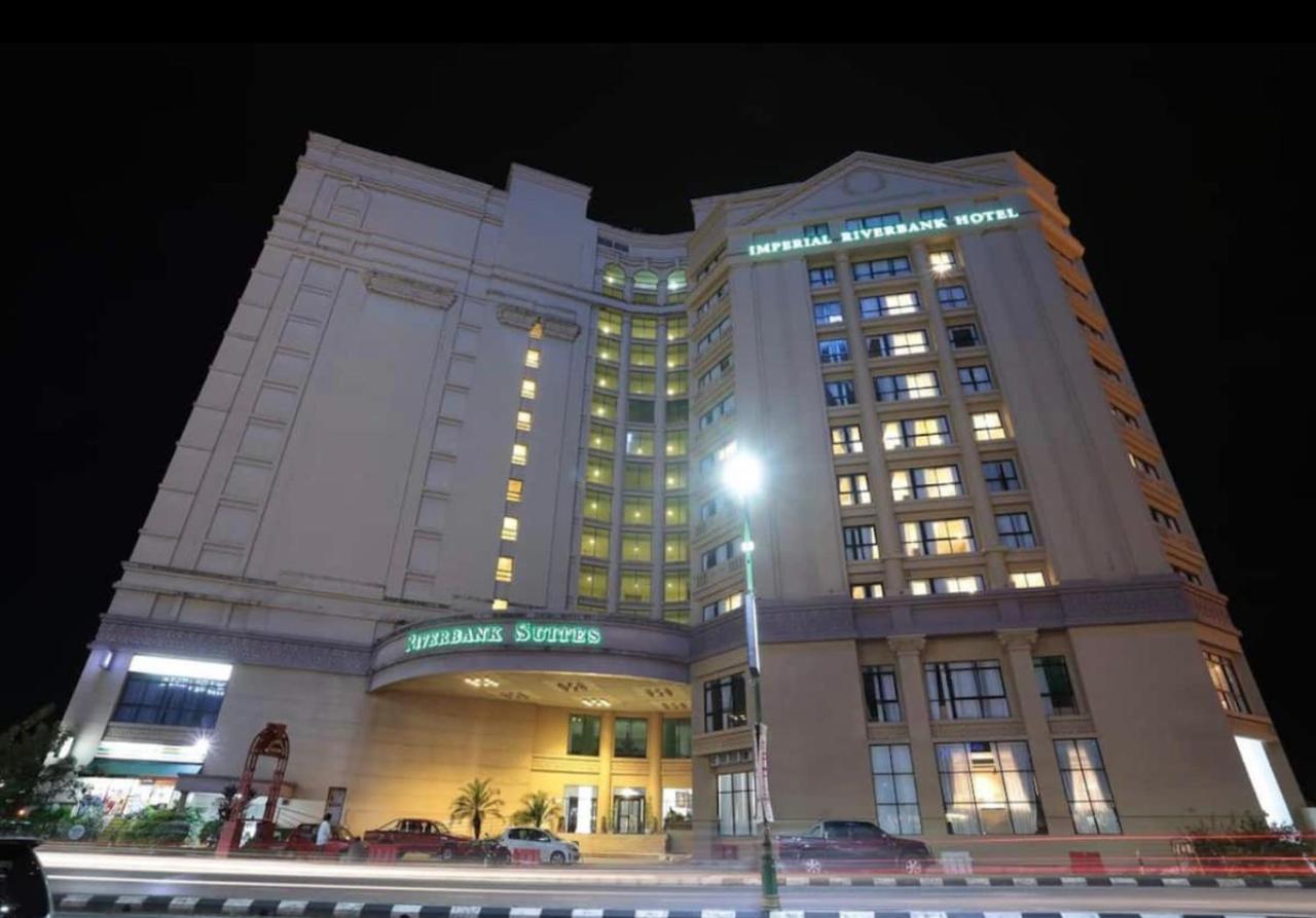 קוצ'ינג Riverbank Suites Waterfront 507 מראה חיצוני תמונה